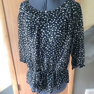 Lightweight black and white blouse